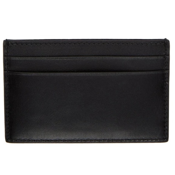 Gucci GG Logo Card Holder in Black - Picture 2 of 7